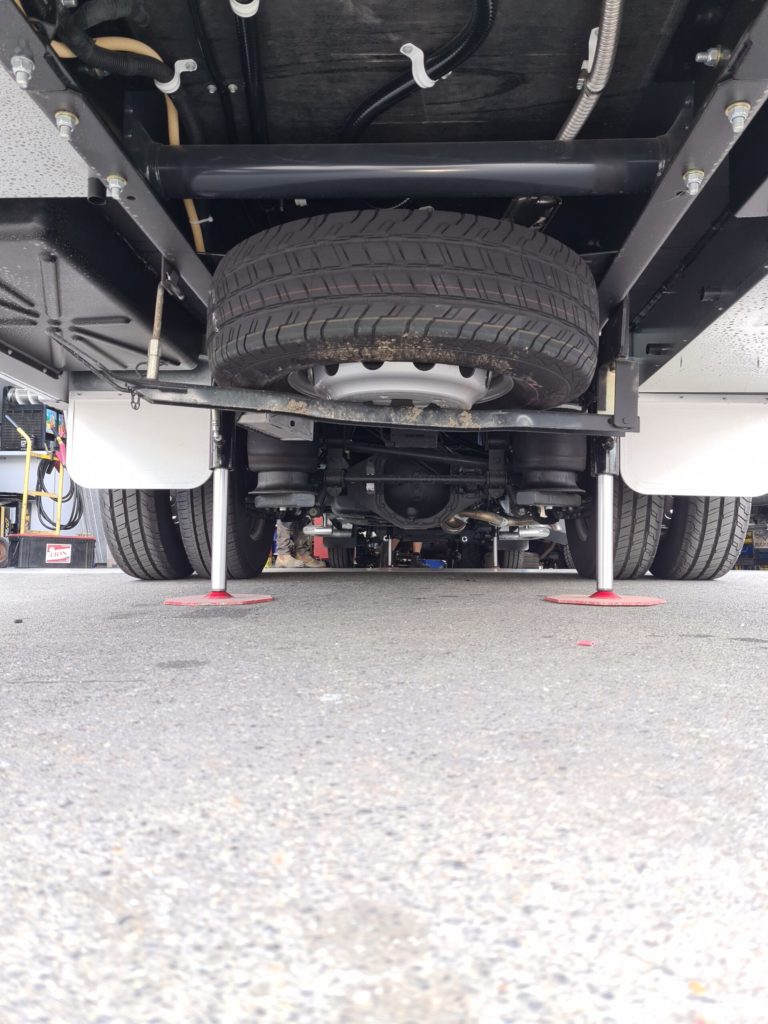 Light-Rigid Vehicles - Image 8