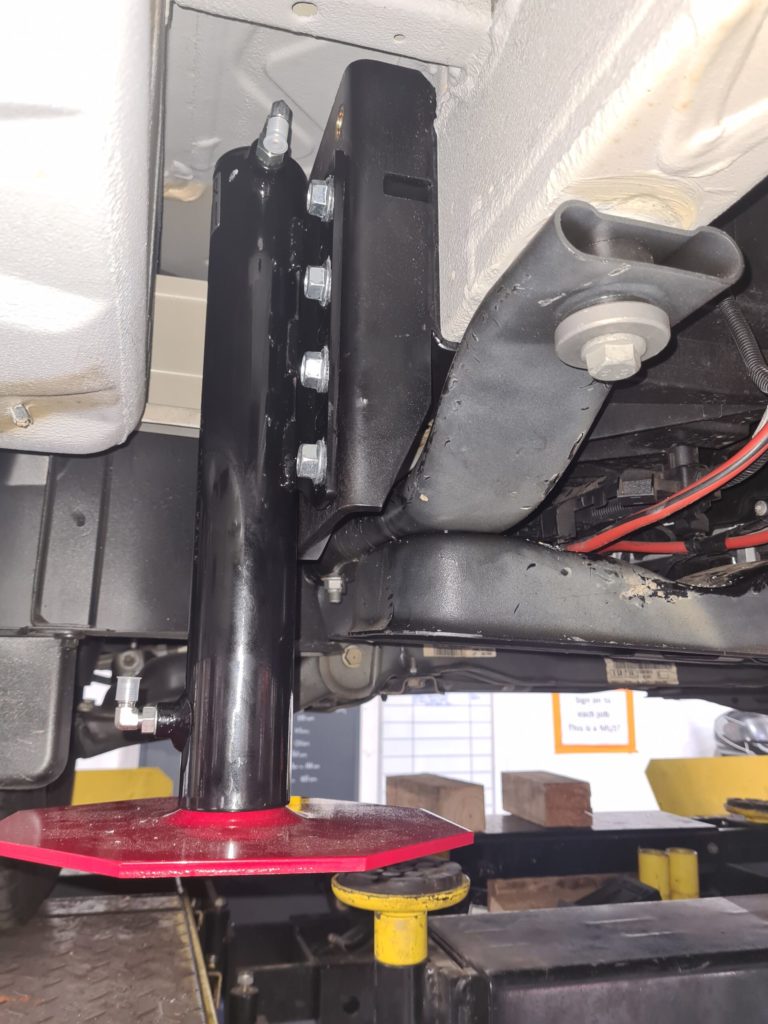 Mercedes Benz Sprinter 'EQ Smart Level' System - Image 12