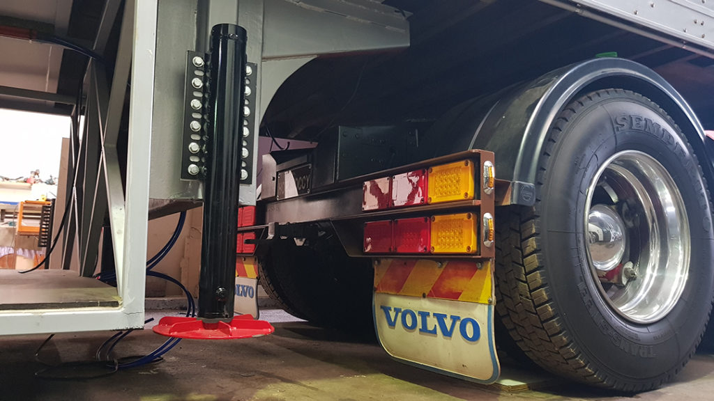 Custom Trailer Levelling Systems - Image 3